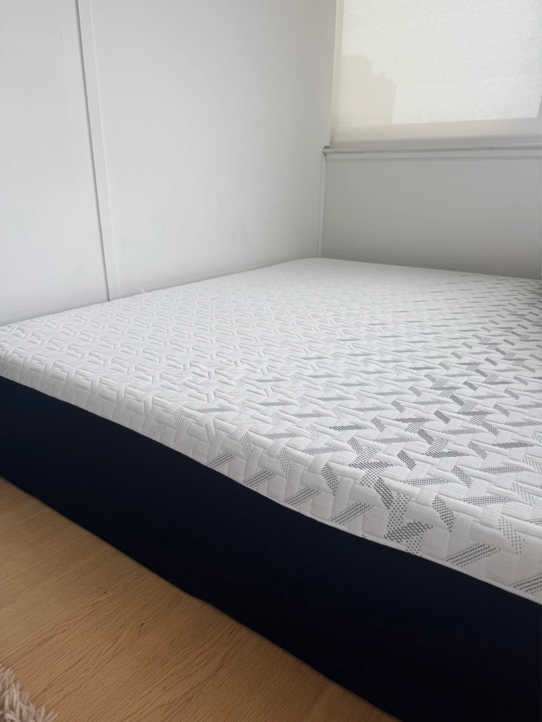 Queen Bed Mattress - photo 3