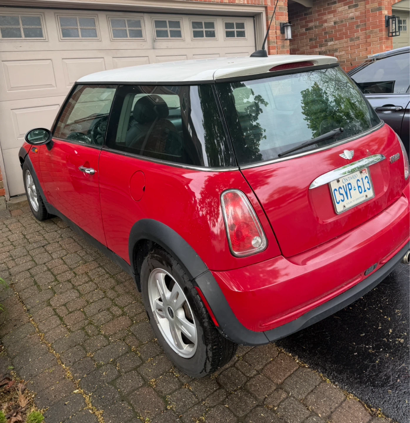 Red Mini Cooper Hatchback - photo 4