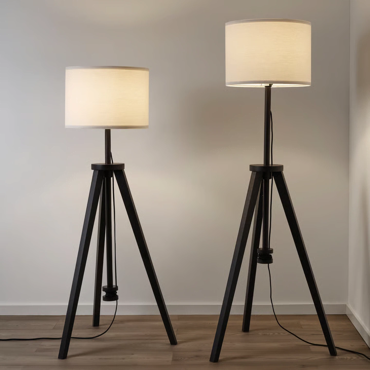 IKEA floor lamp, adjustable height, dimmable light bulb. - photo 3