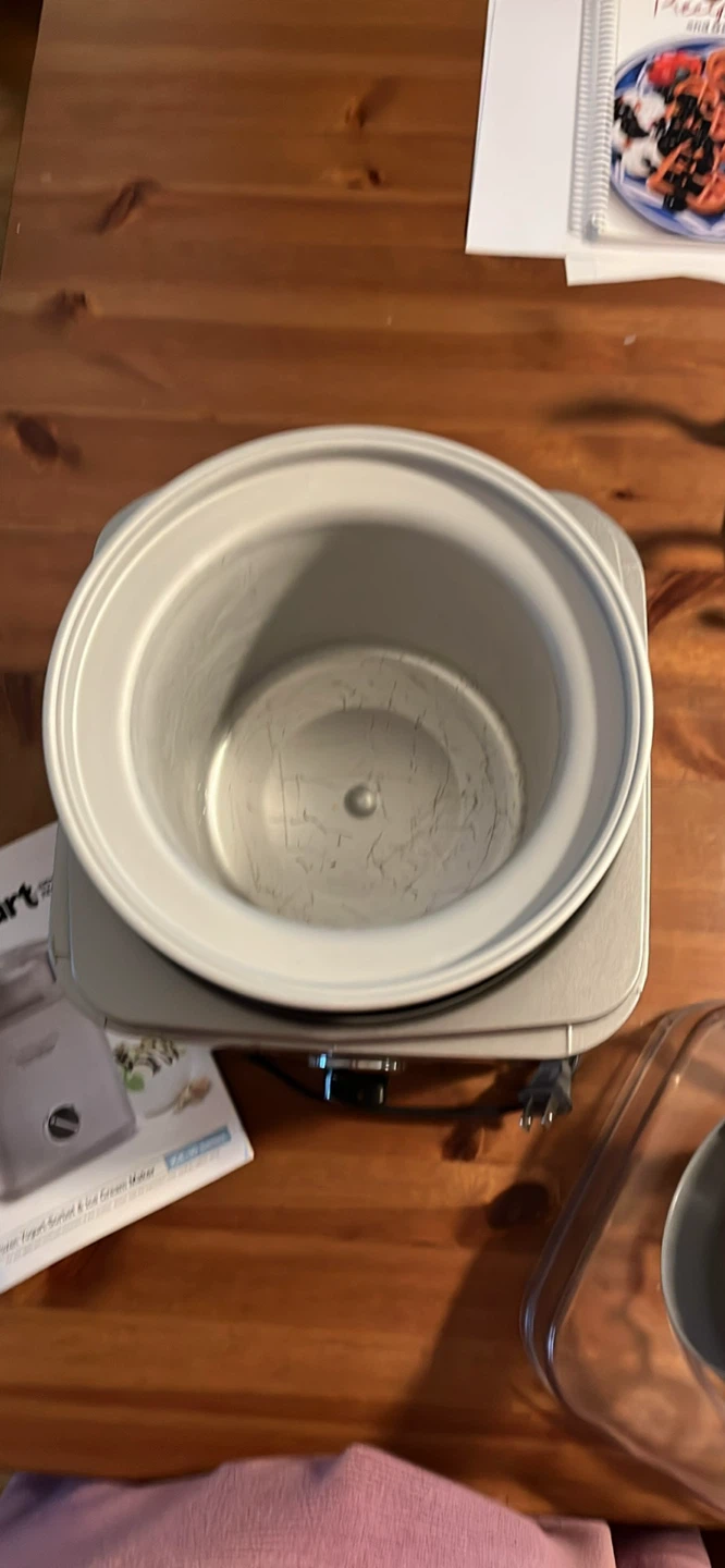 Cuisinart 2Qt Frozen Yogurt-Sorbet & Ice Cream Maker - photo 3