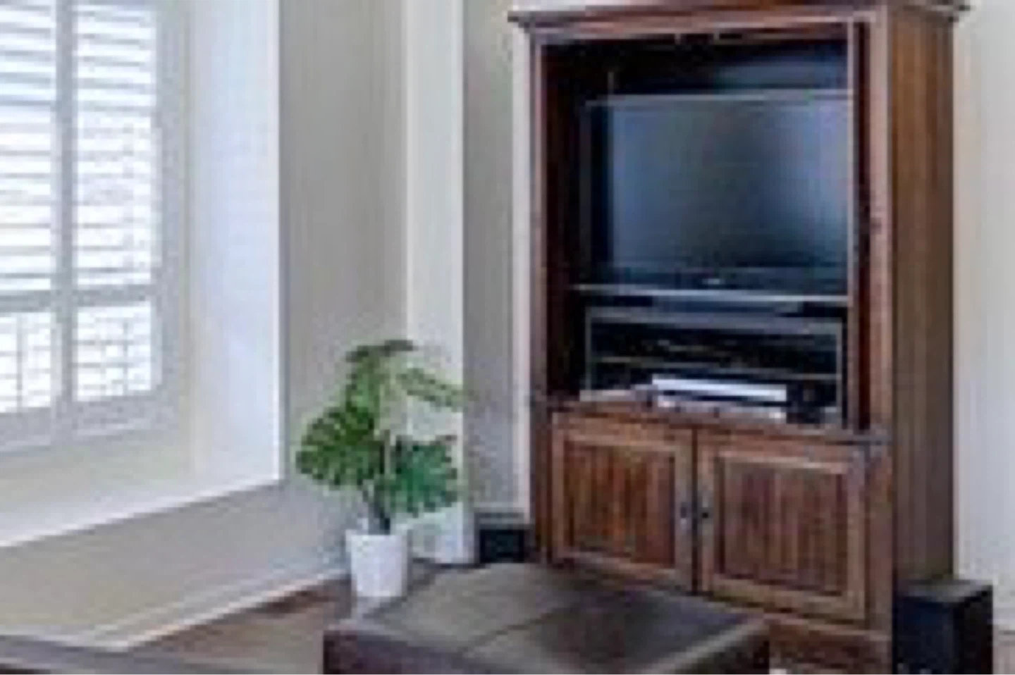 TV Entertainment Unit - photo 3