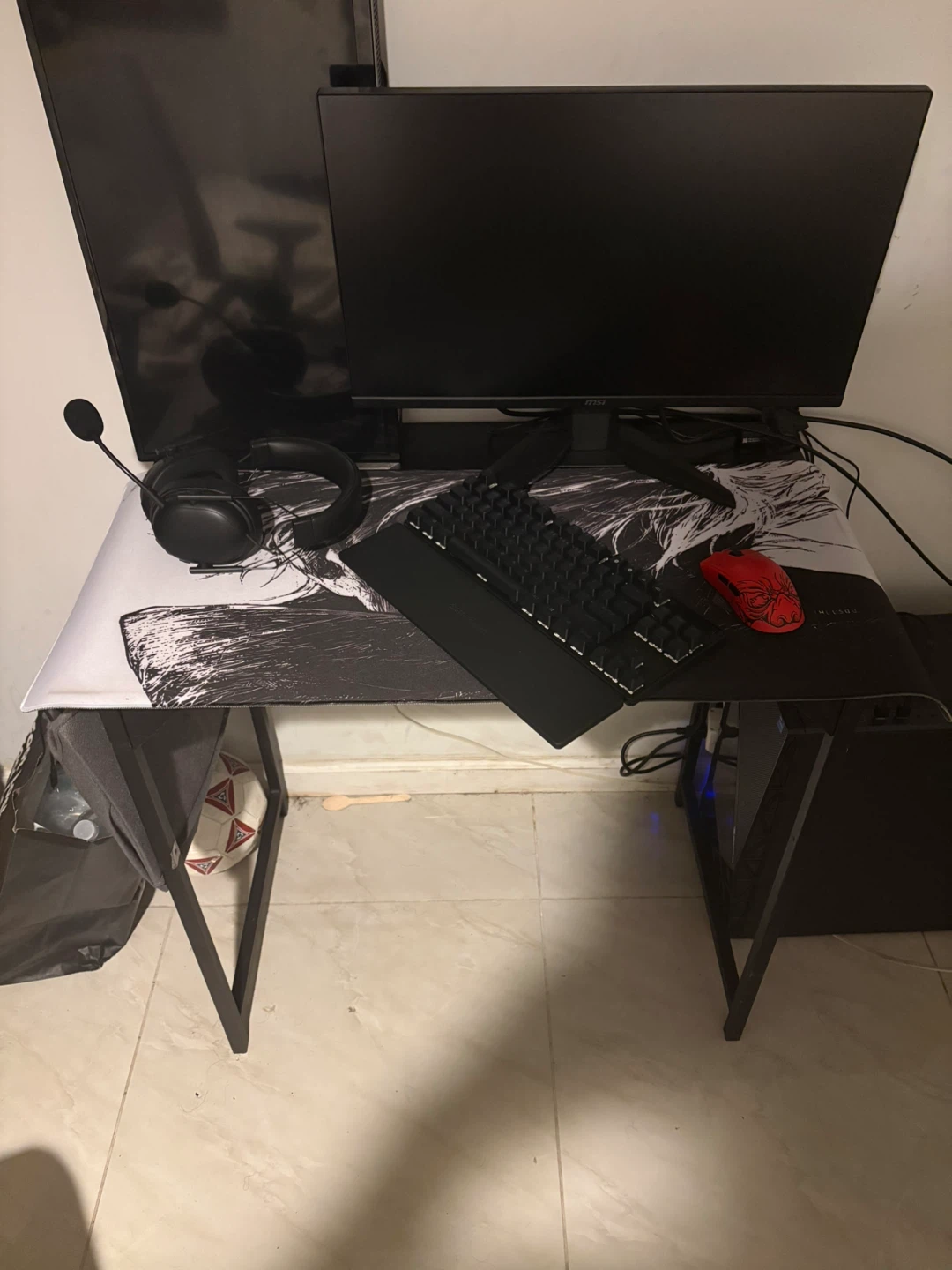 Black Compact Desk with Side Storage - photo 5