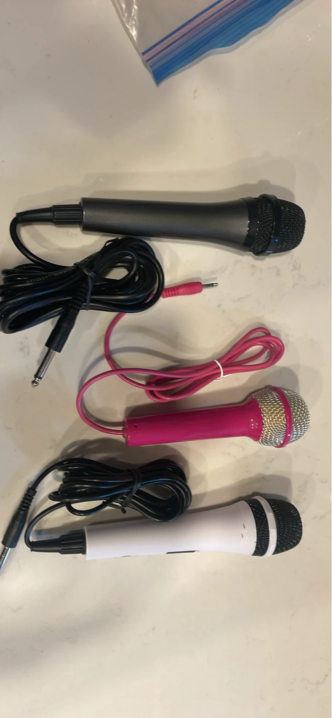 3 Microphones with Cables - White, Black, Pink