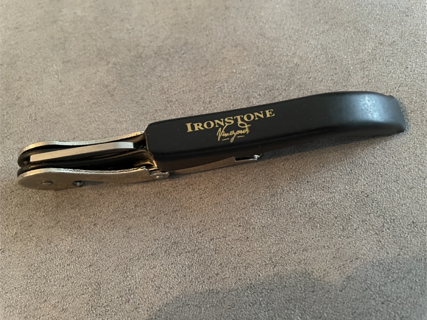New Ironstone Vineyards Wine Bottle Corkscrew Opener