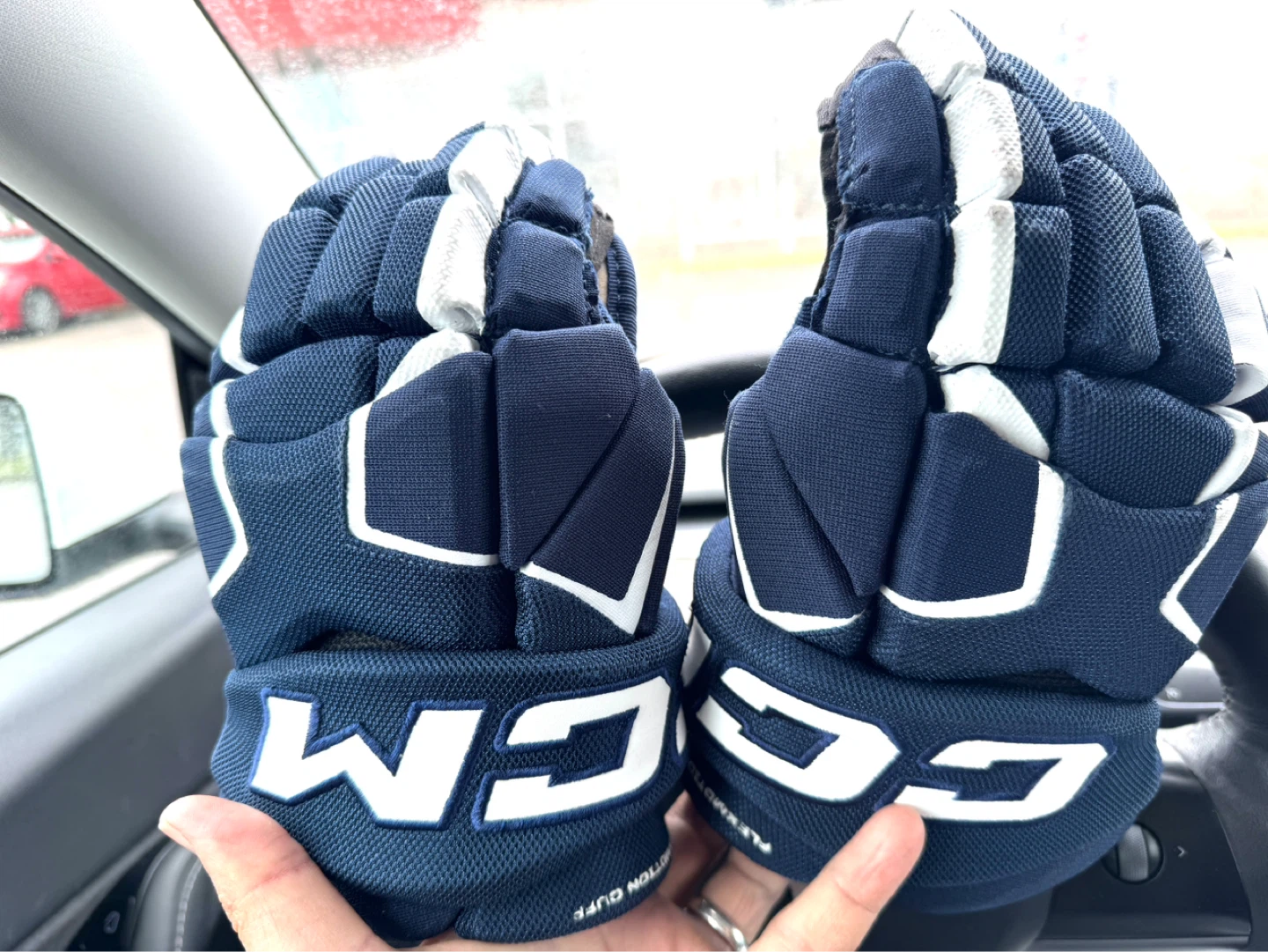 CCM Tacks AS580 Hockey Gloves, size 11”