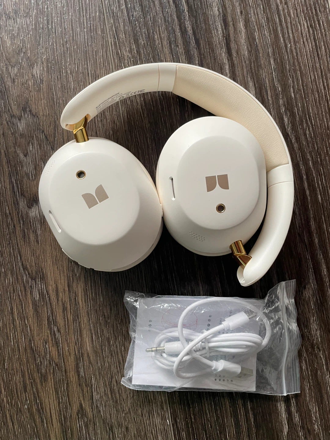 Monster persona 6th ANC Bluetooth headphones - photo 2