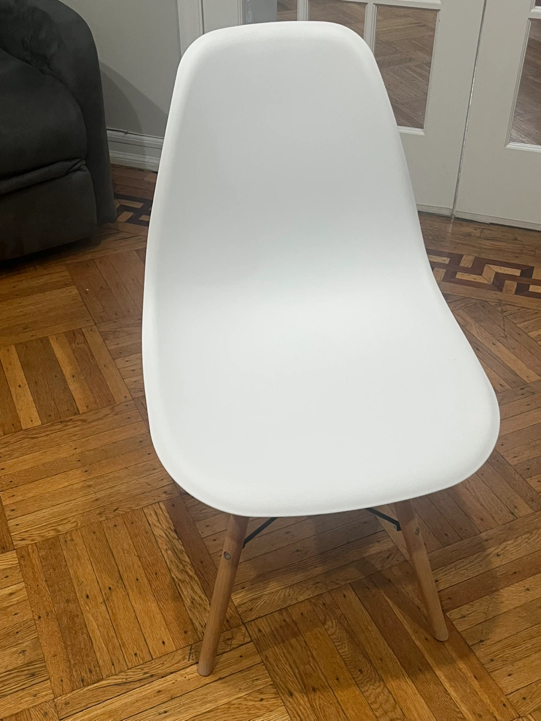 Set of 6 White Dining Chairs