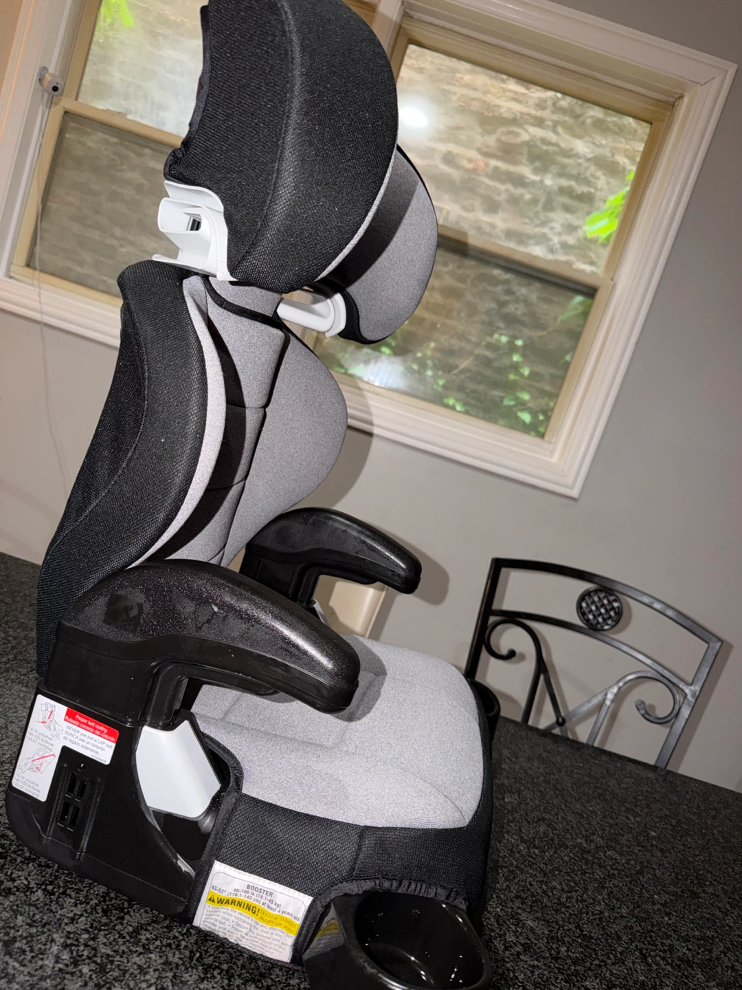 Graco Booster Car Seat - photo 3