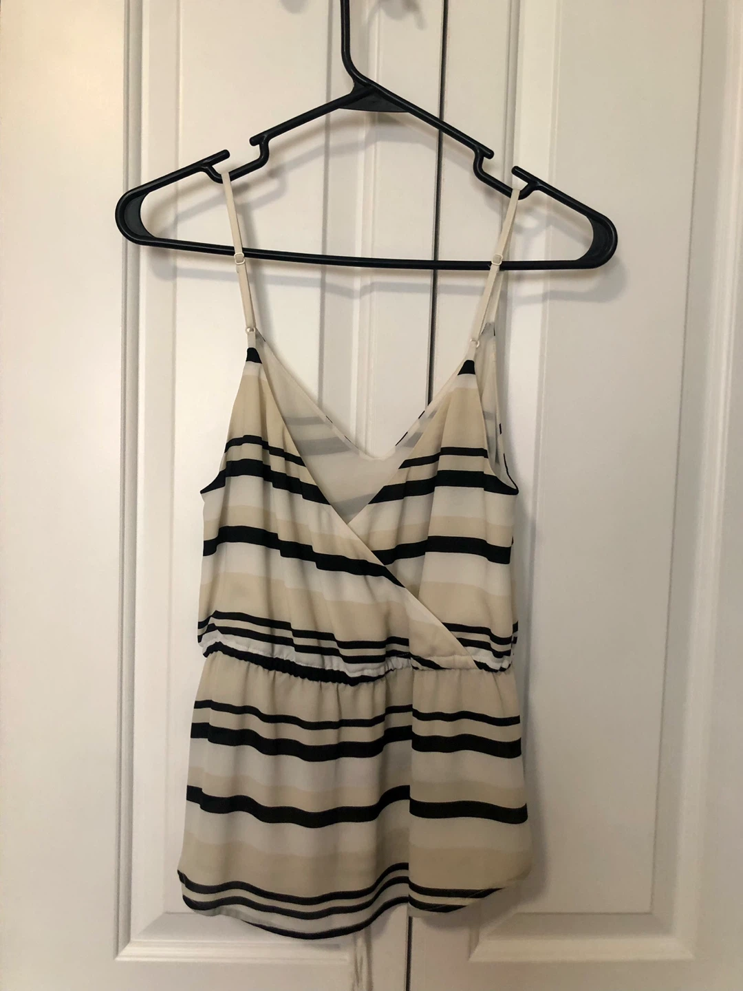 Aritzia Babaton Warren Camisoles ☁️ XS - photo 2