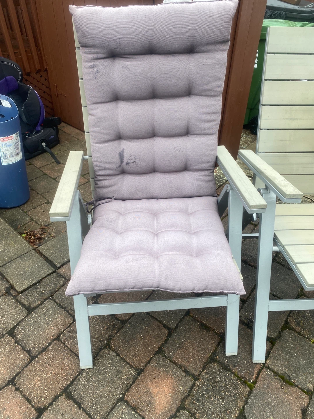 Pair of Outdoor Folding Chairs with Cushions - photo 5