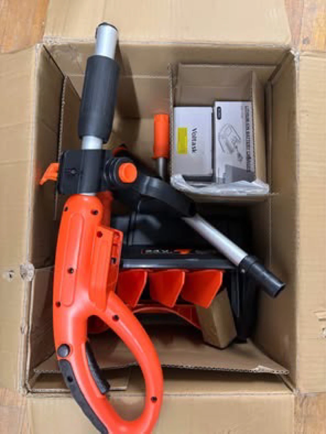 Voltask 24V Cordless Snow Shovel - photo 4