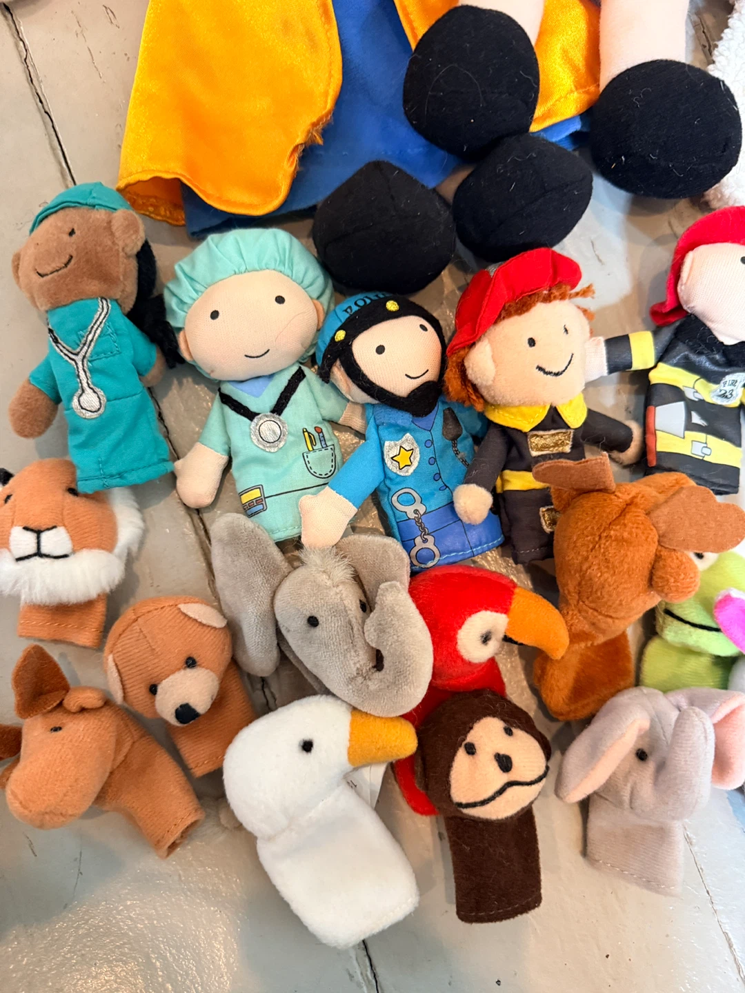 Mixed Lot of Hand Puppets and Finger Puppets - photo 3