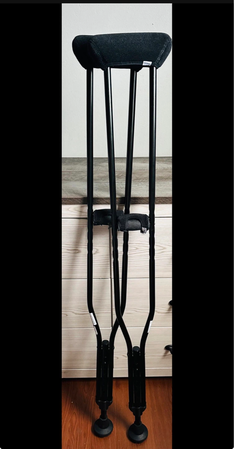 KMINA Crutches Adults (2 Units, Size L)