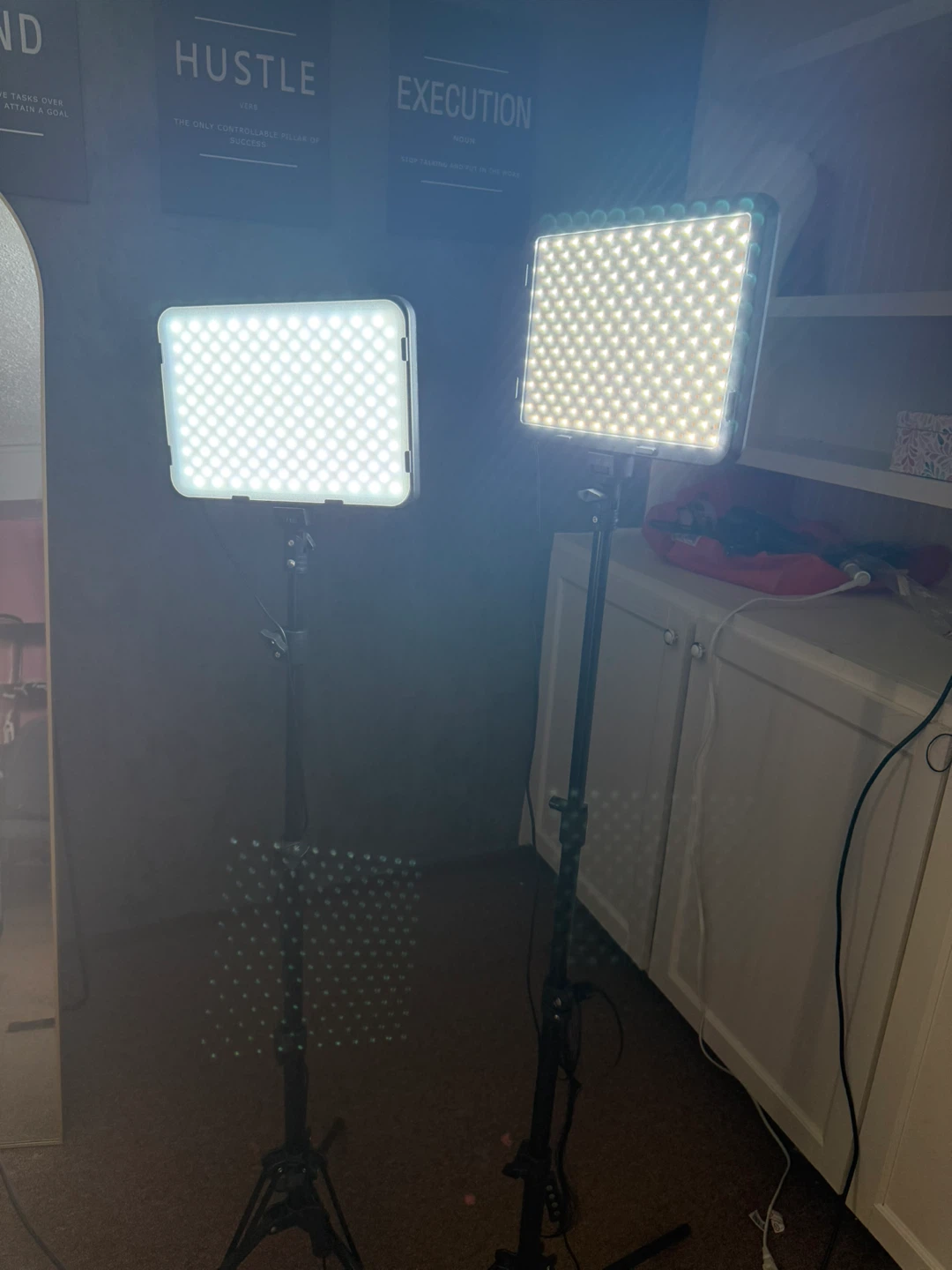 Ring Light and LED Panel Lighting Kit - photo 4