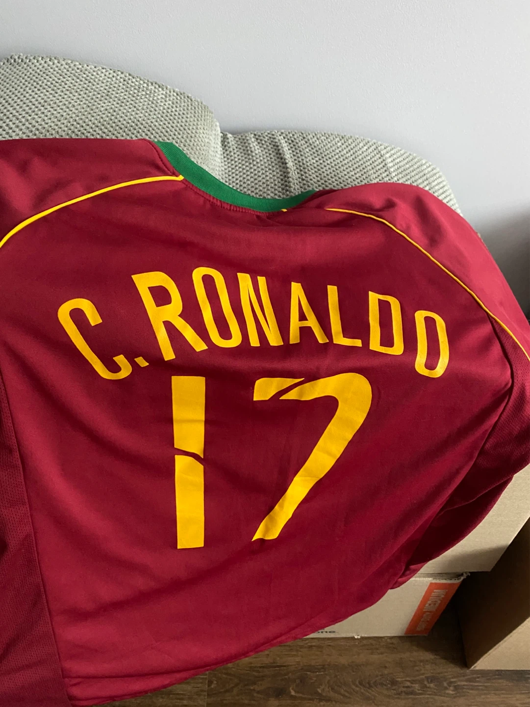 Portugal Soccer Jersey Cristiano Ronaldo #17 XL