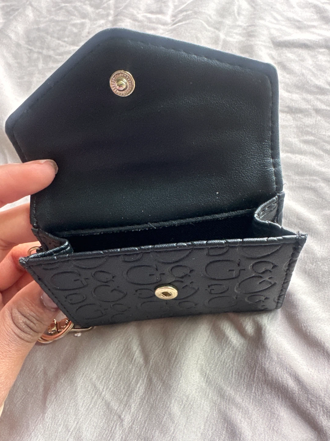 Guess Black Embossed Logo Card Holder with Keychain - photo 3