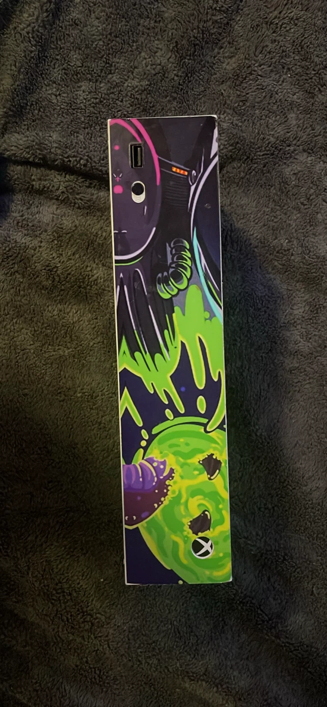 Xbox Series S Custom Rick and Morty Edition