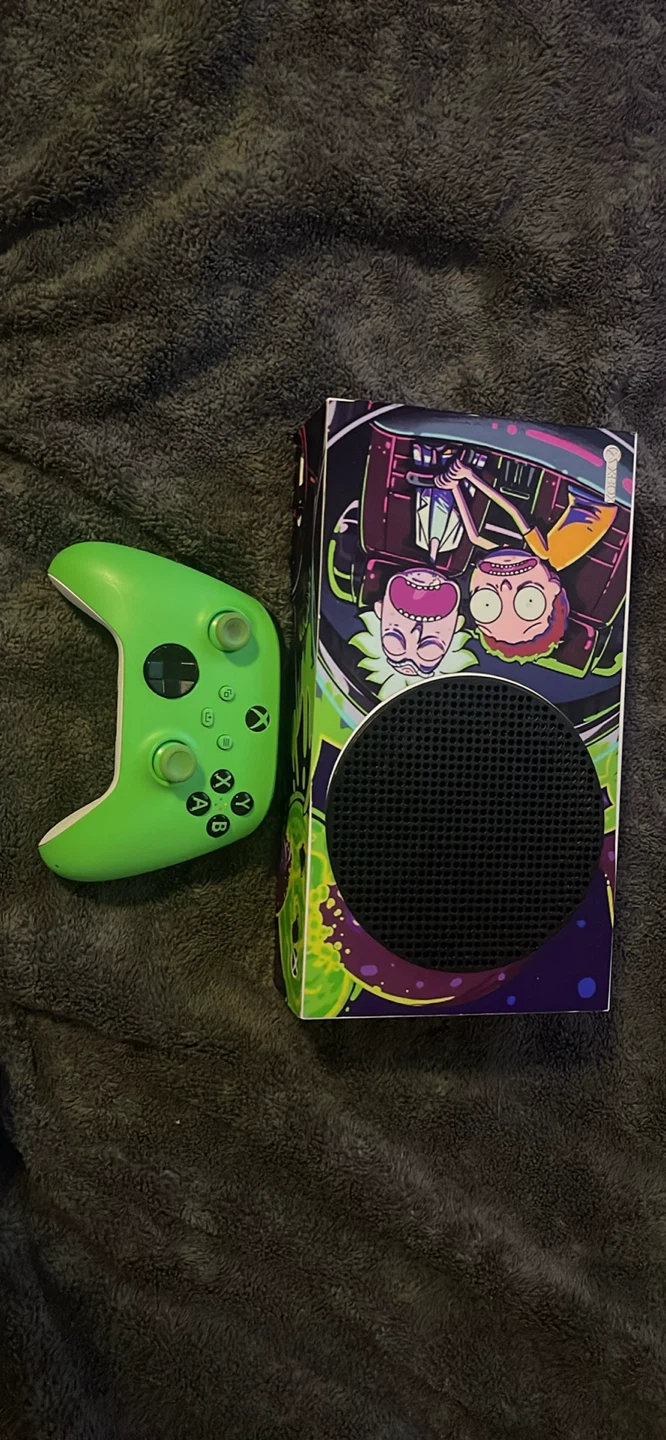 Xbox Series S Custom Rick and Morty Edition - photo 3