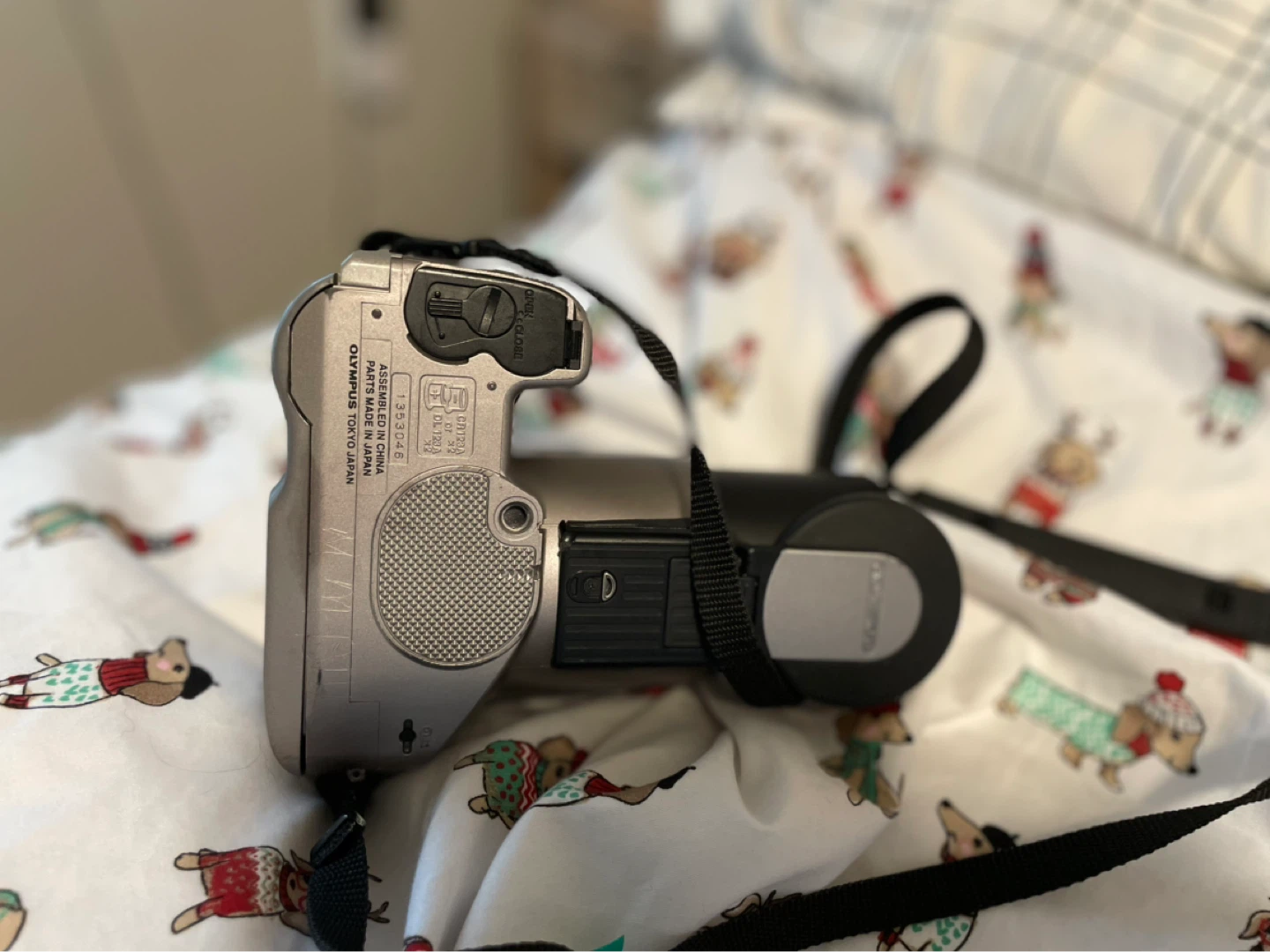 Olympus Infinity Stylus Zoom 110 35mm Film Camera