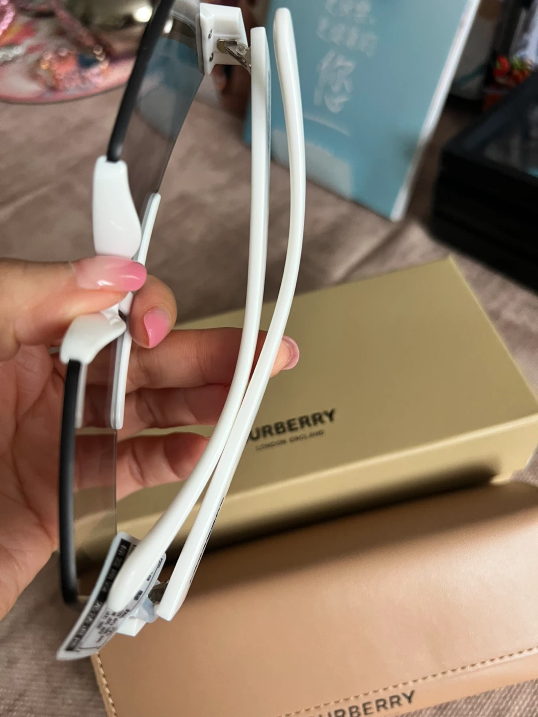 Burberry White Shield Sunglasses with Case and Box - photo 2