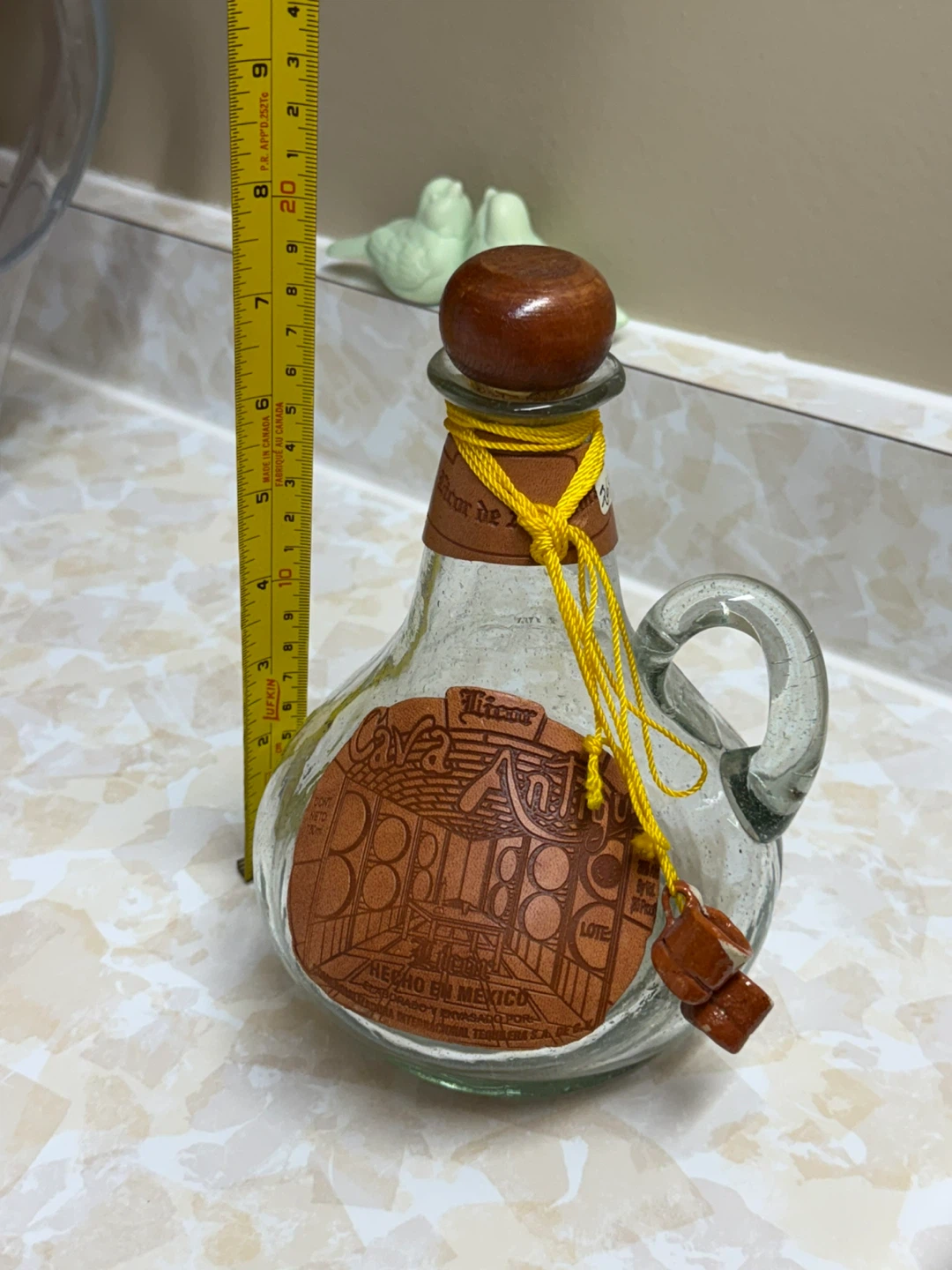 Cava de Oro Añejo Tequila Bottle - photo 2