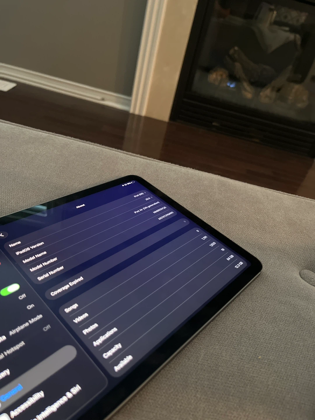 Apple iPad Air (5th Gen) - 64GB - photo 2