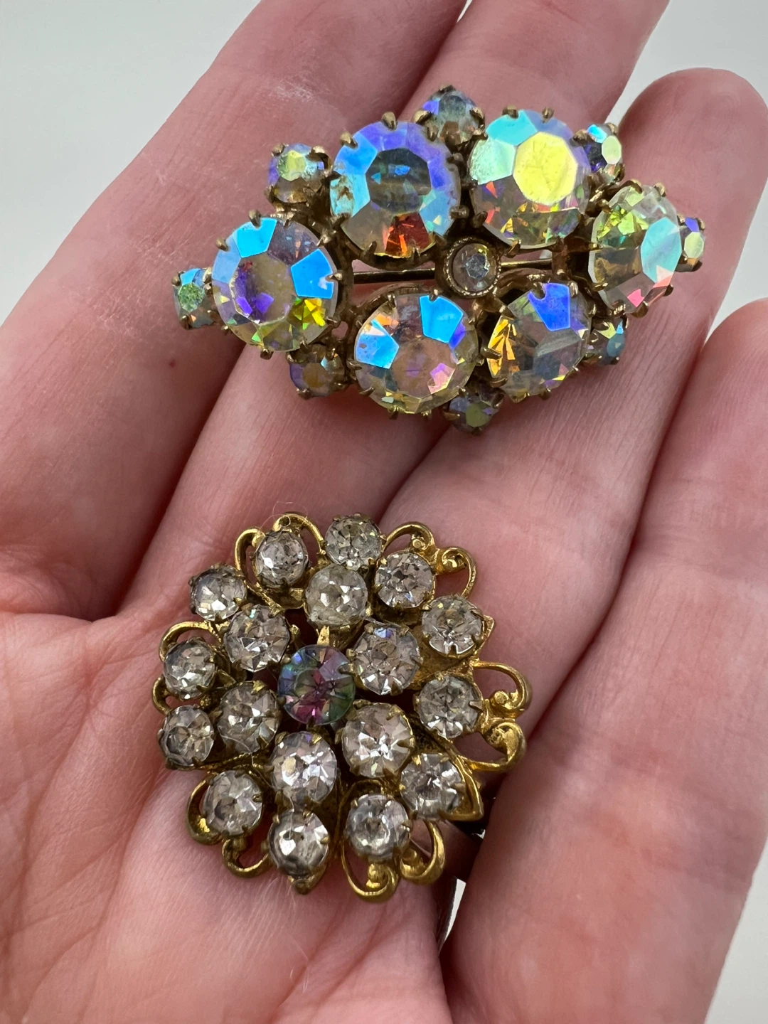 Collection of Vintage Brooches - photo 3