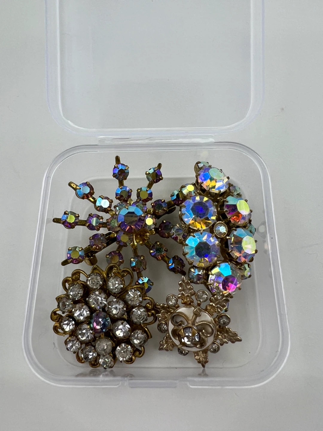 Collection of Vintage Brooches - photo 5