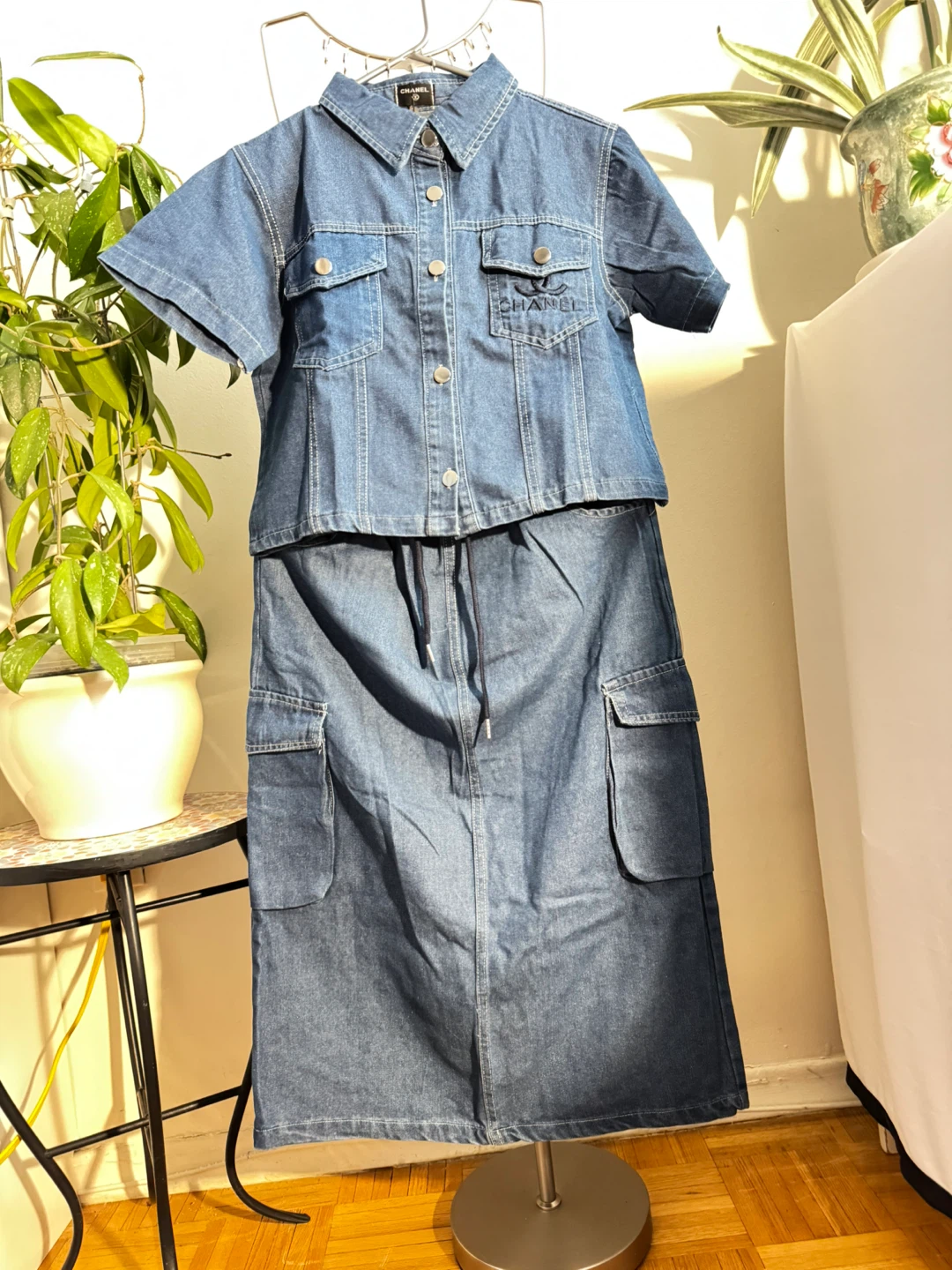 CHANEL Denim Jacket and Cargo Skirt Set - photo 5