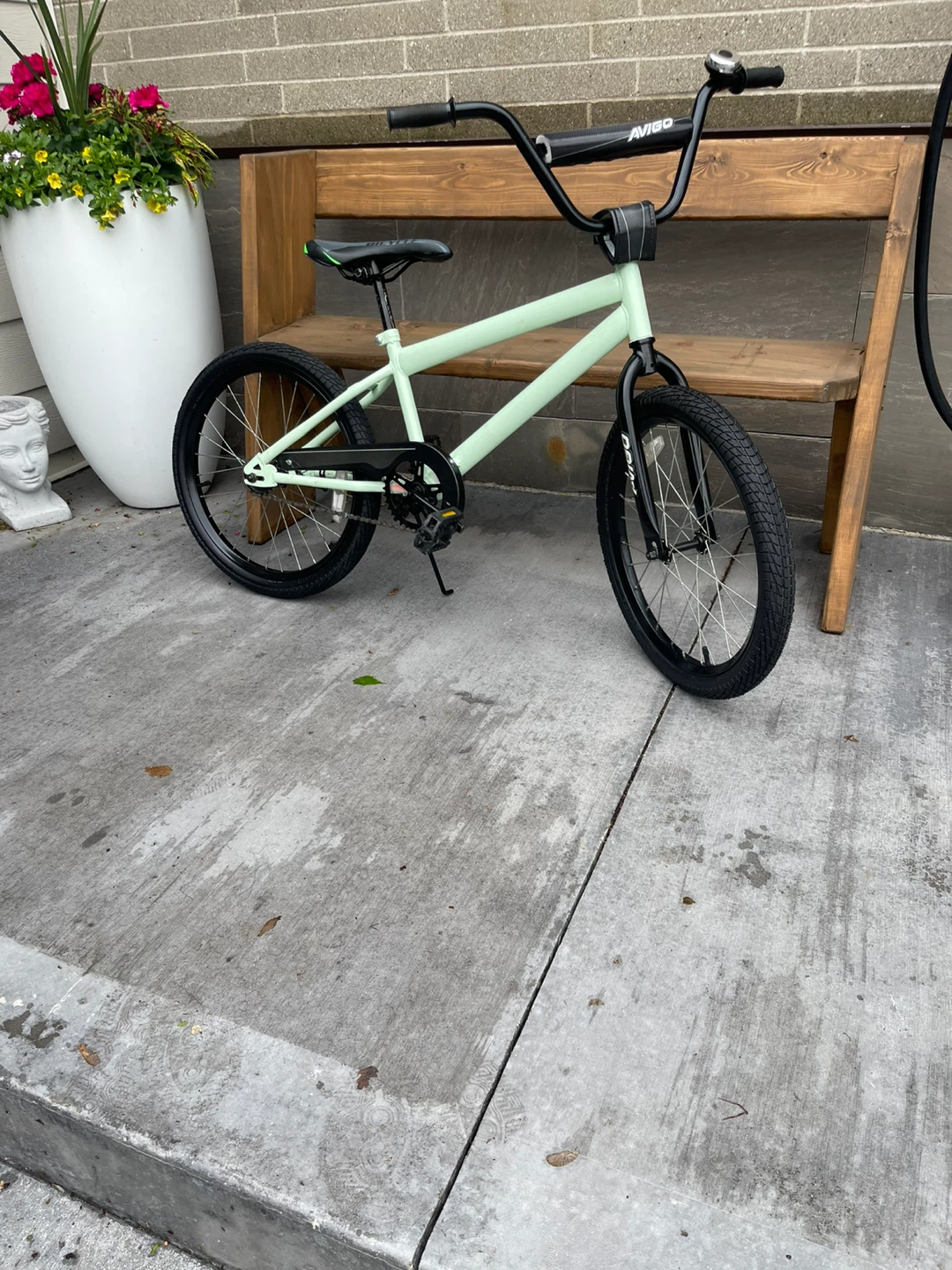 AVIGO BMX Bike - Mint Green