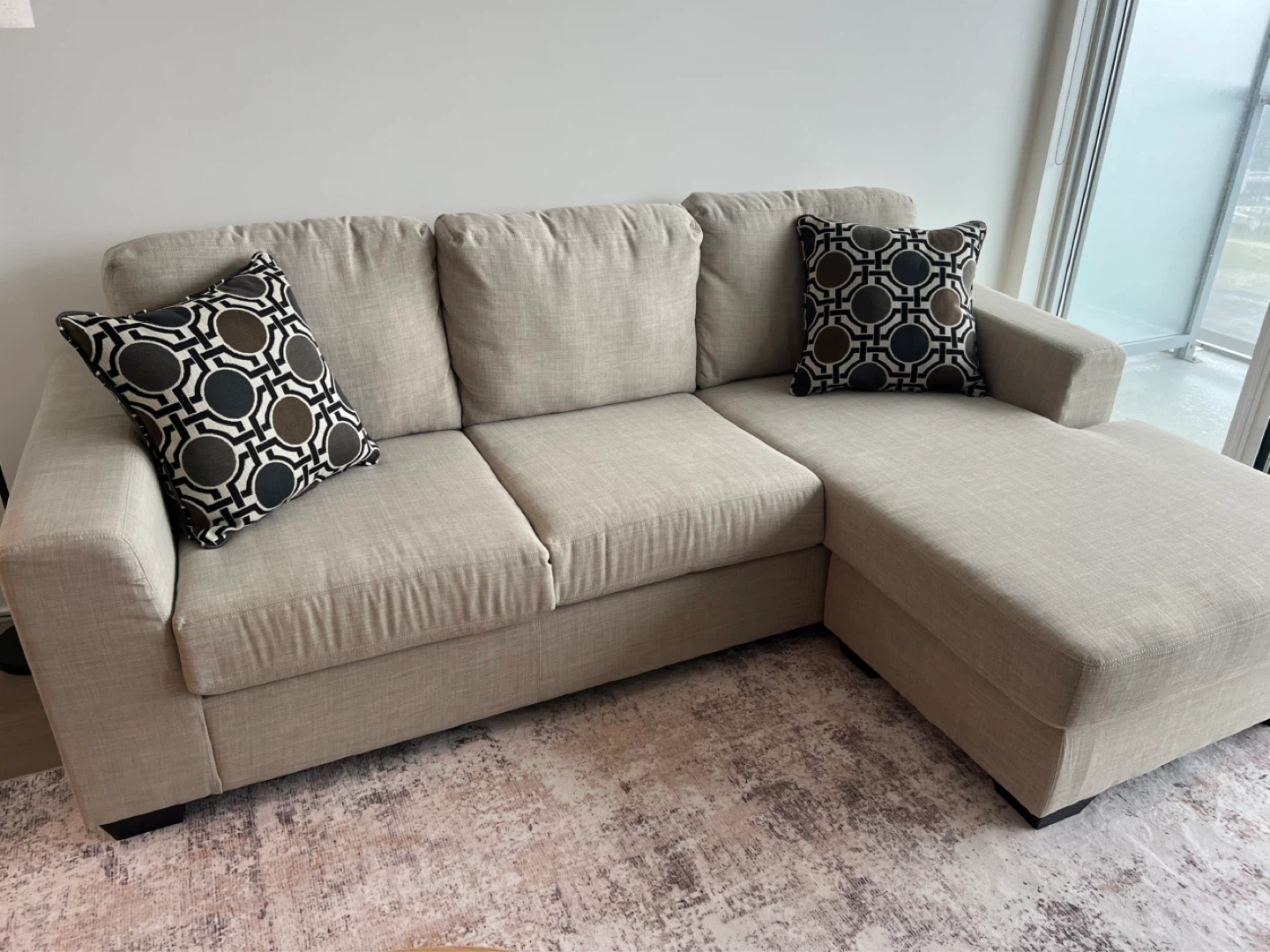 Nina 2-Piece Linen-Look Sectional - Taupe