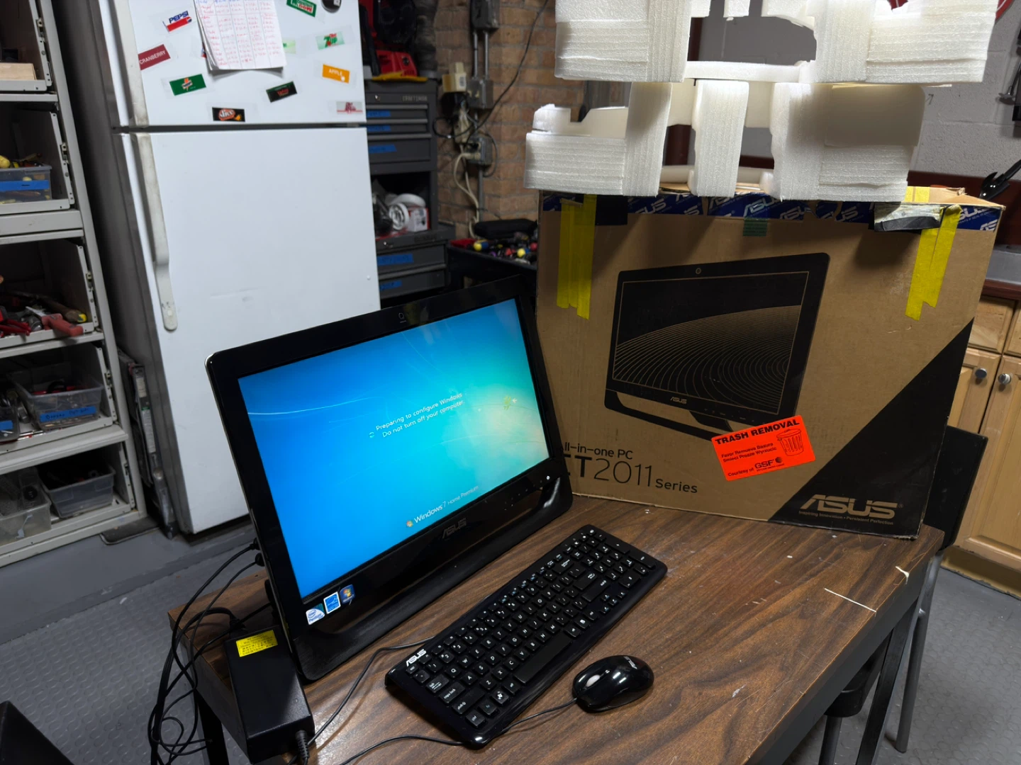 ASUS ET2011 All-in-one PC - photo 2