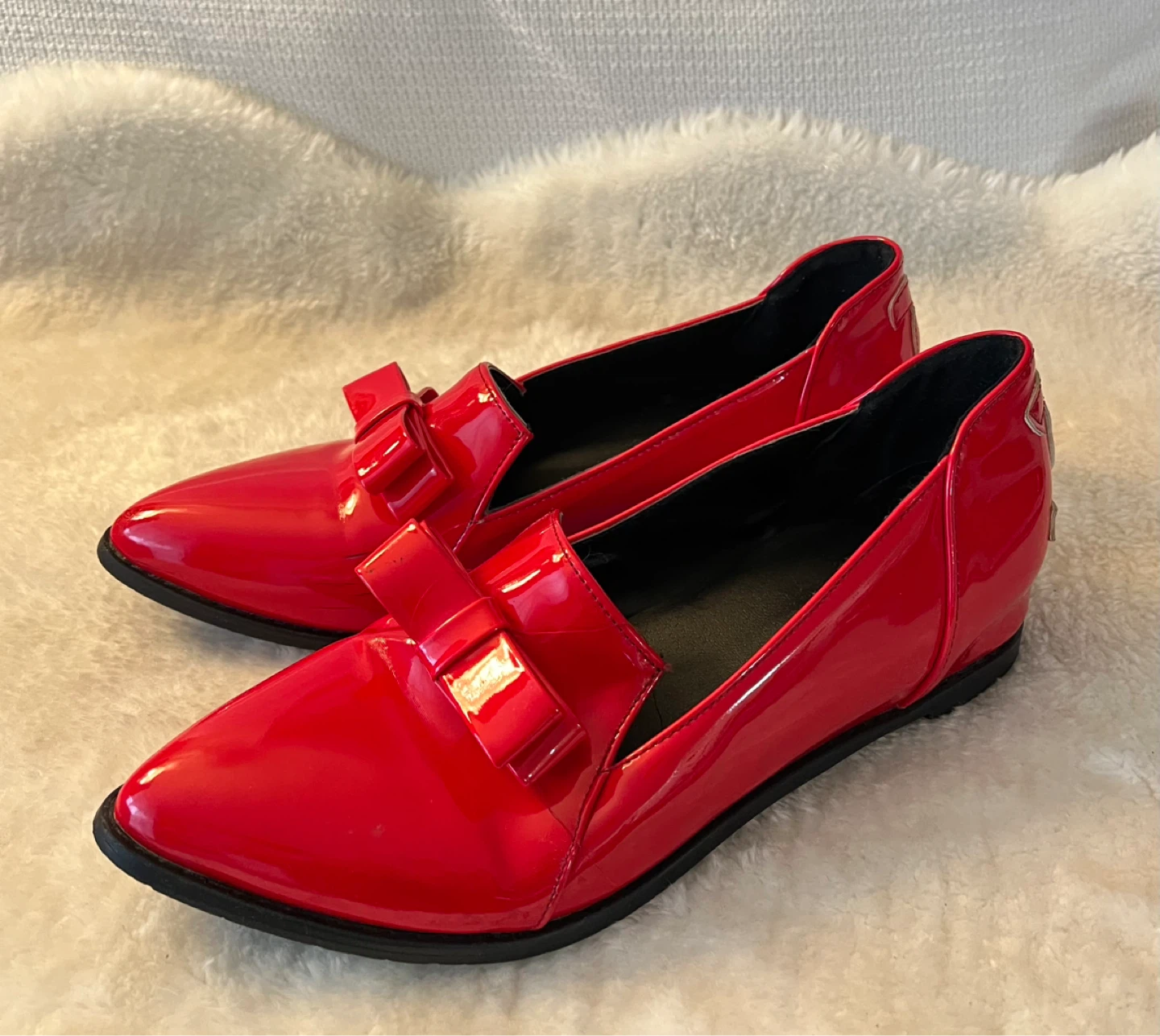 Shiny Red Loafers with Bow Detail Size 8.5-9