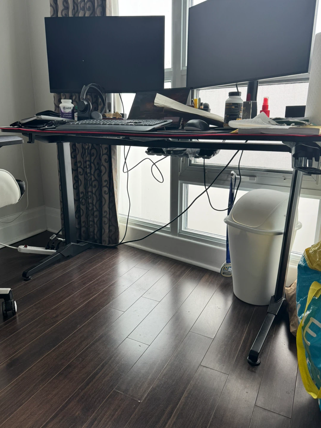 Gaming Desk - photo 2