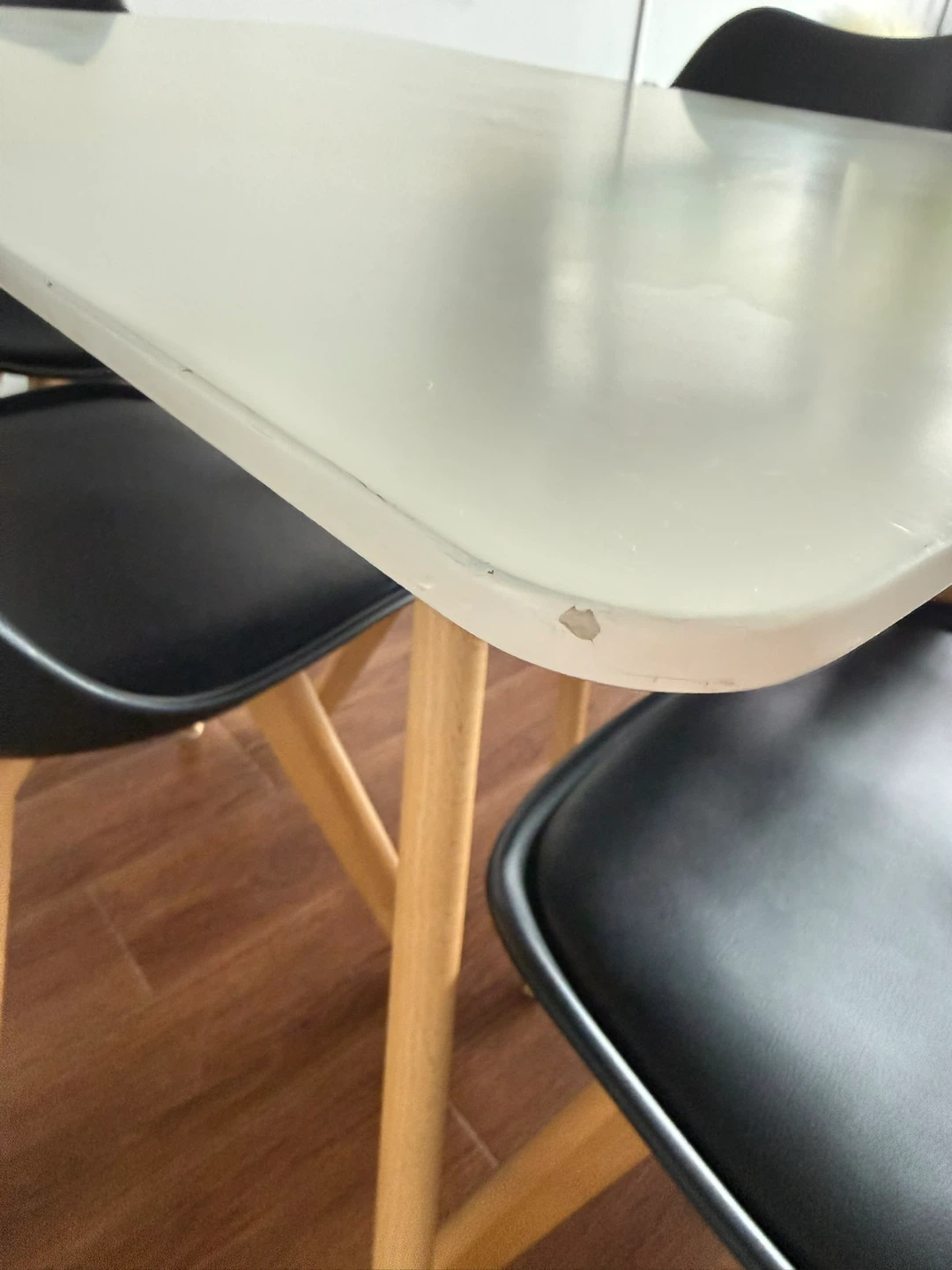 White Dining Table with 4 Black Chairs - photo 4