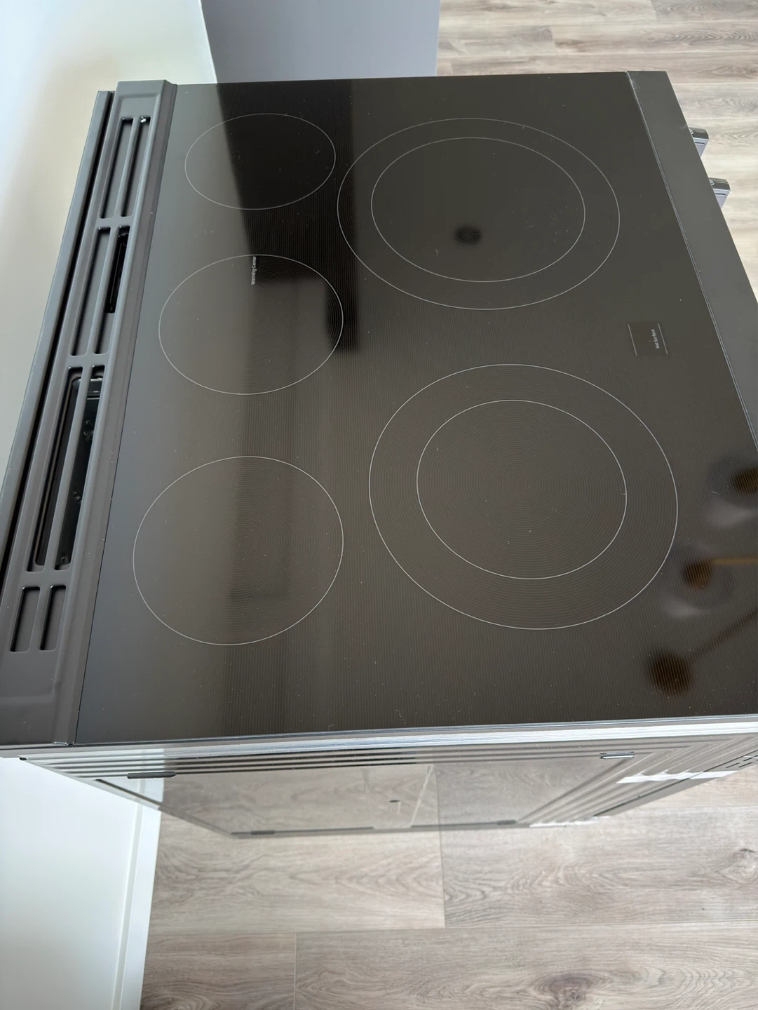 Samsung Electric Range - photo 5