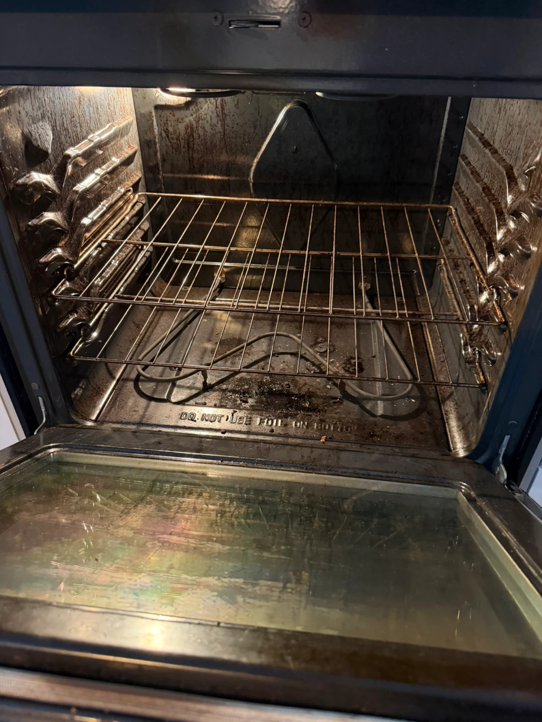 Frigidaire Electric Range with Oven - photo 2