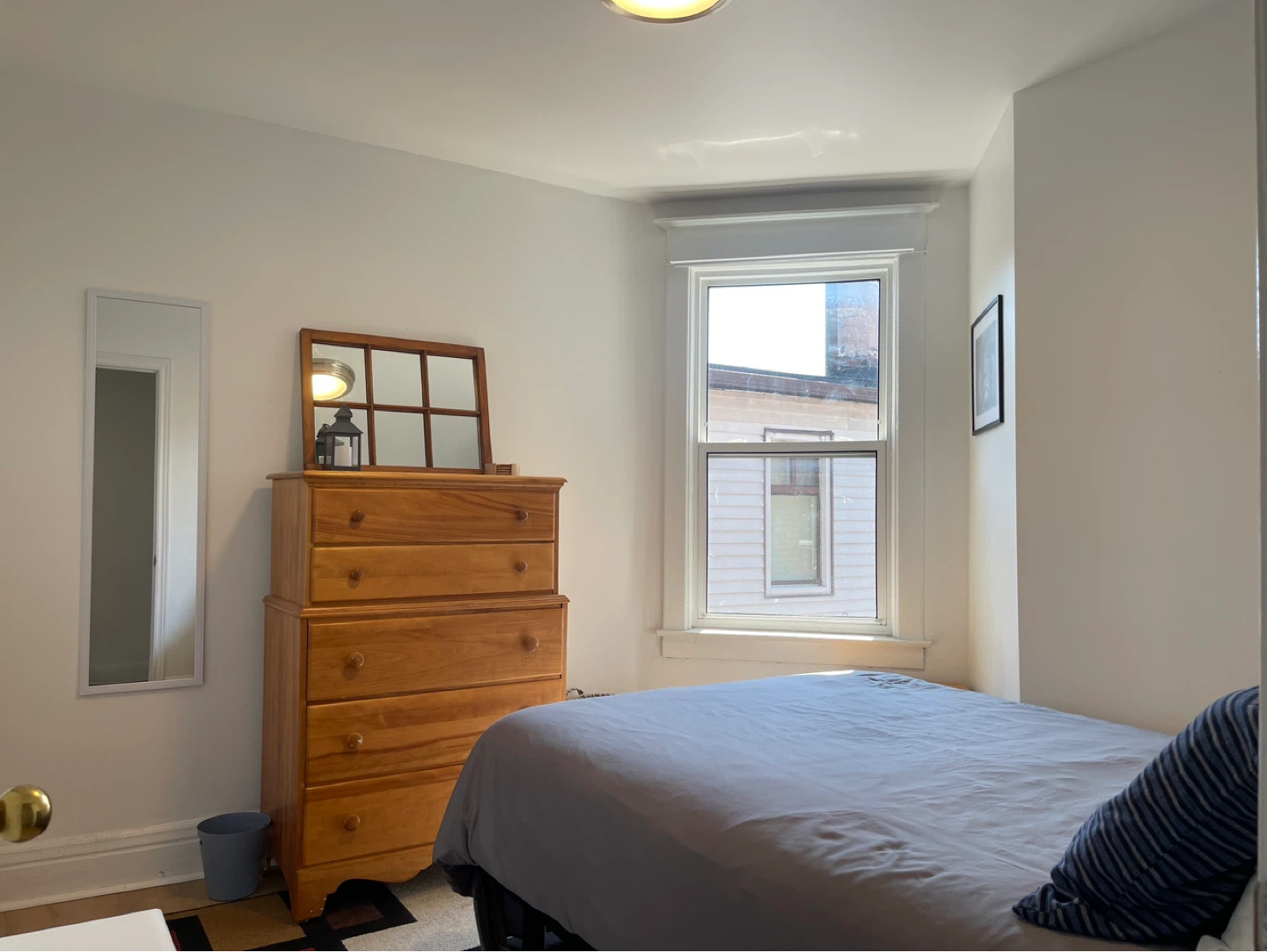 Toronto Sublet - 1.5 months - photo 4