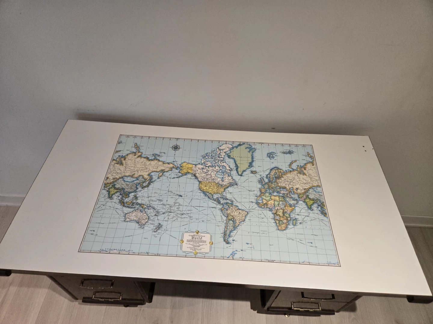 Vintage World Map Desk - photo 3