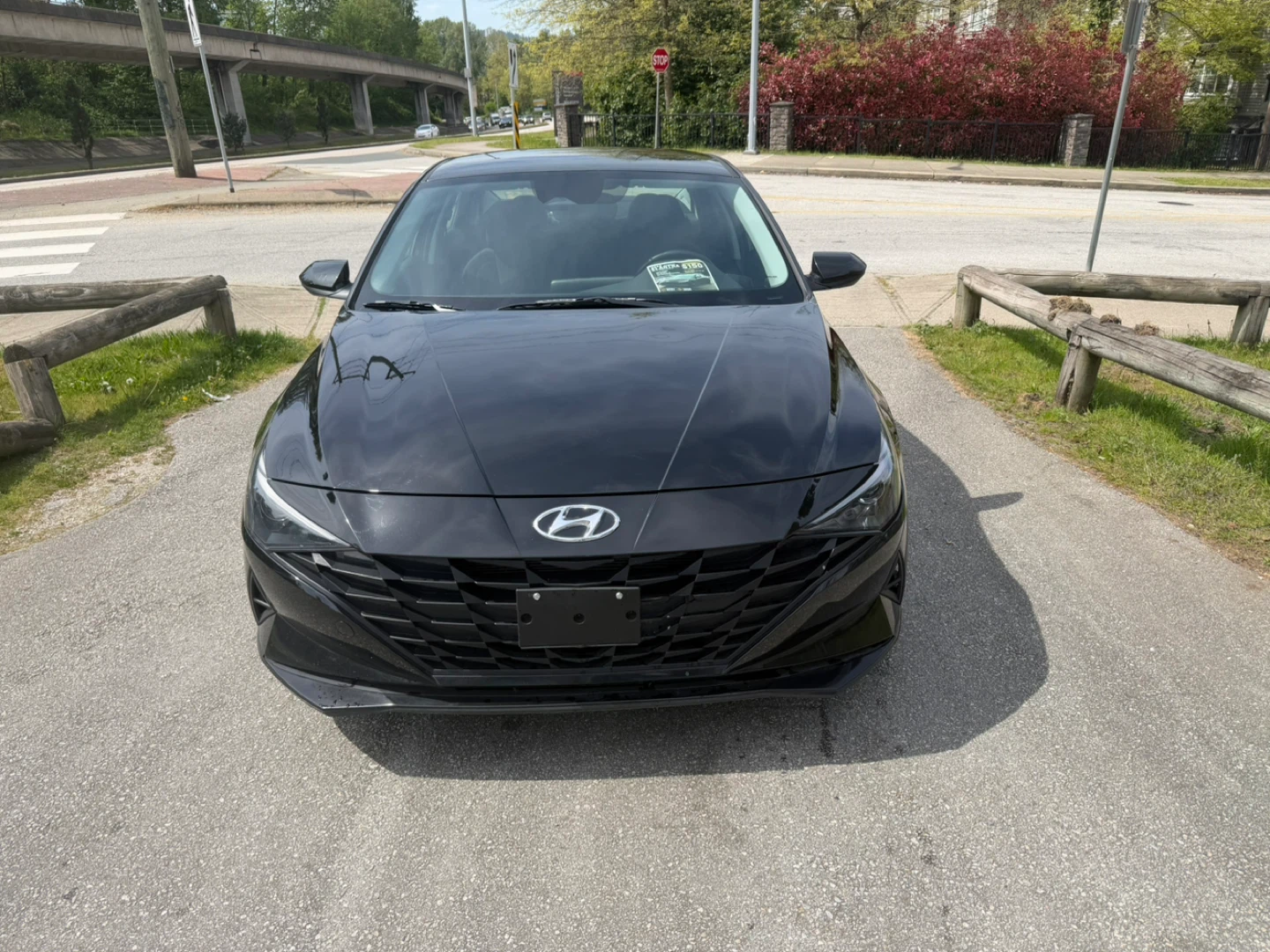 2022 Hyundai Elantra - photo 3