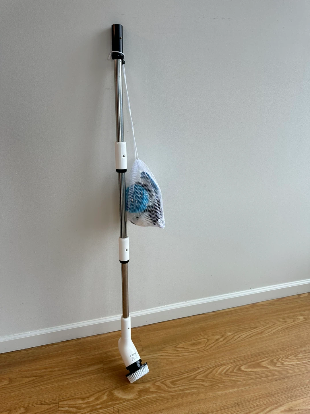 Electric Cleaning Brush with Extension Pole