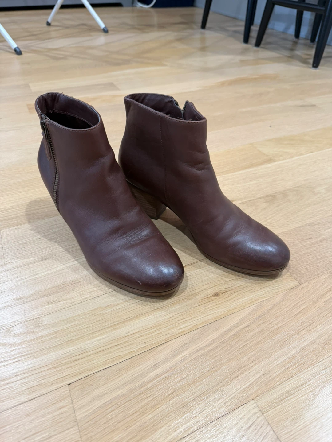 Crown Vintage Brown Ankle Boots, 8.5 - photo 4