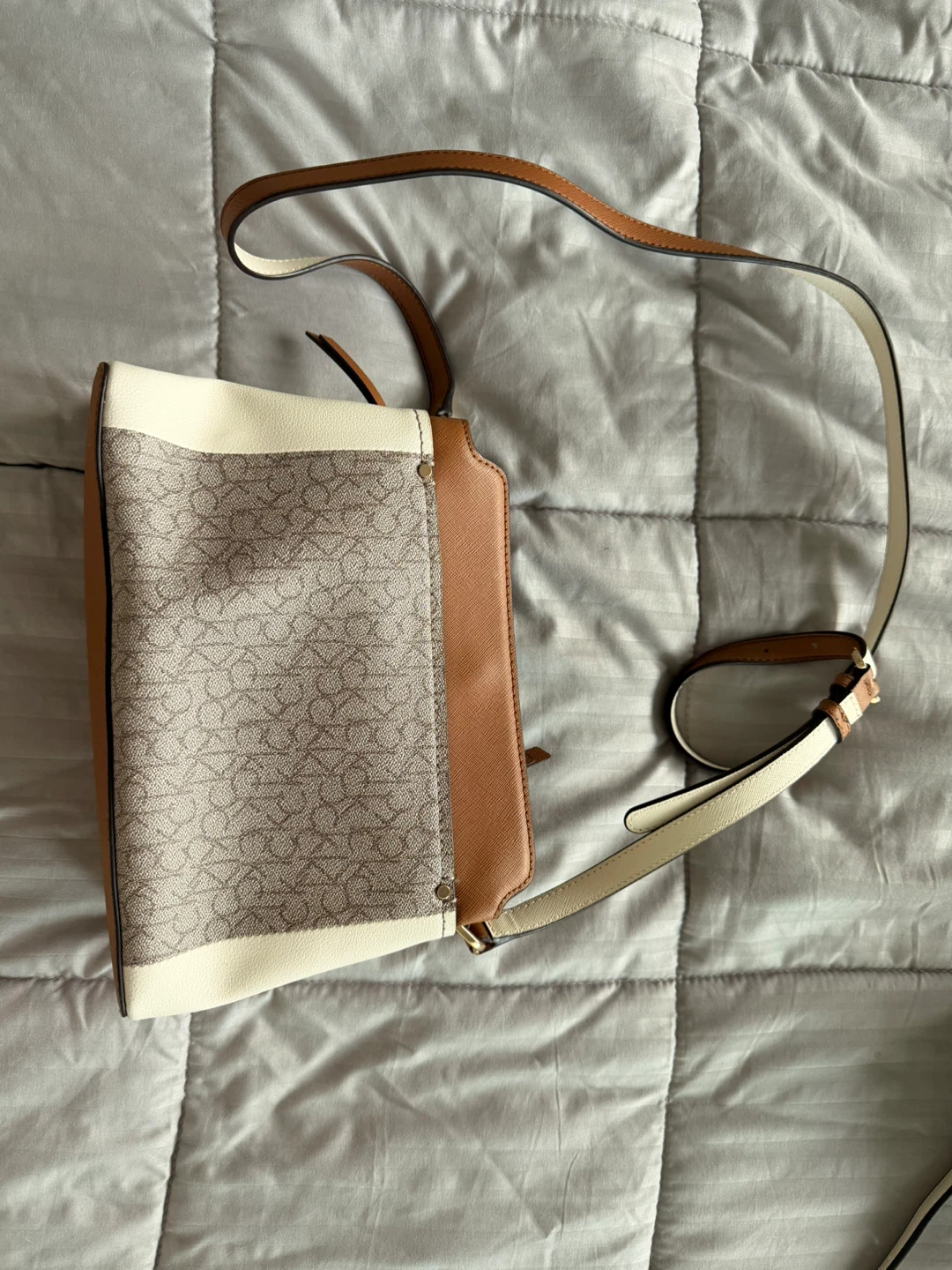 Calvin Klein Crossbody Bag - photo 2