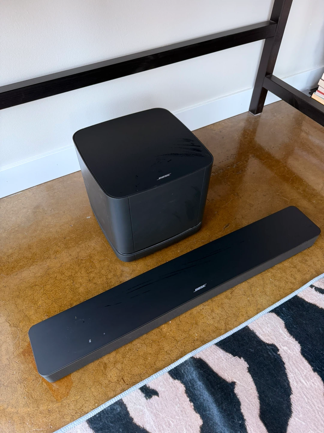 Bose Soundbar and Subwoofer