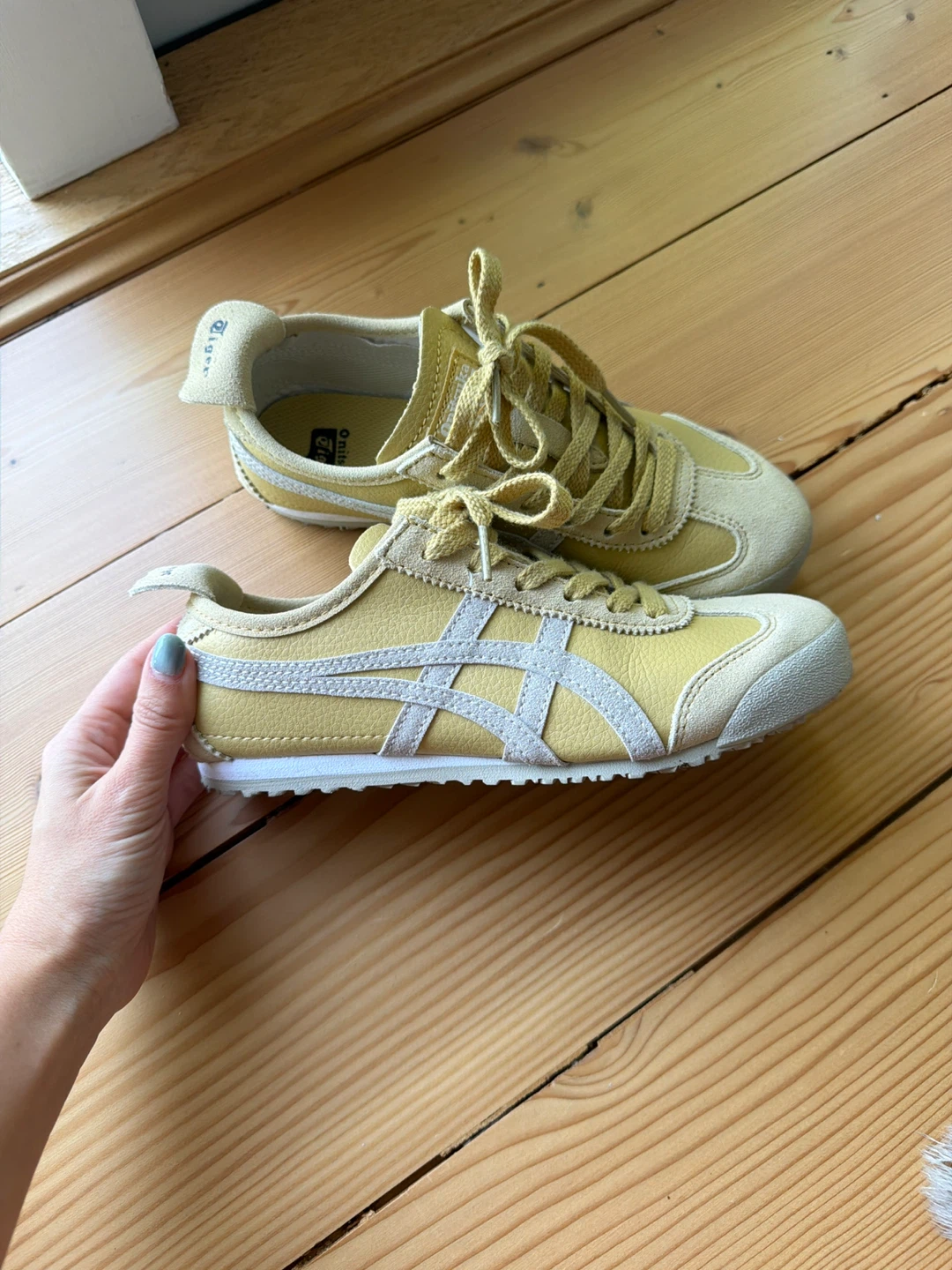 Onitsuka Tiger Mexico size 36 - Yellow