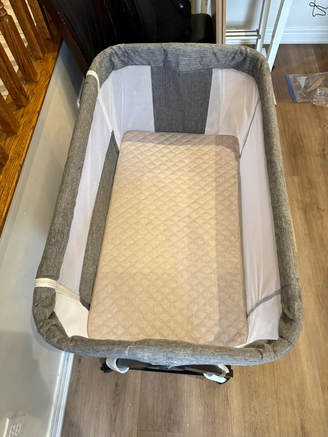 Adjustable Baby crib - photo 2