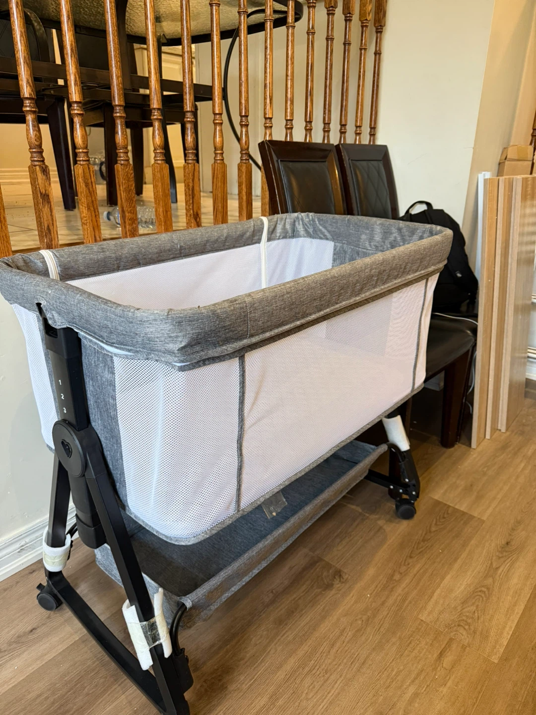 Adjustable Baby crib