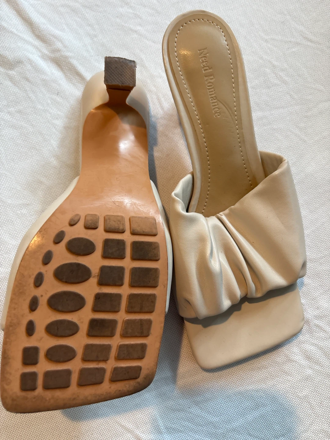 Need for Romance Ruched Slide Heels Beige - photo 2