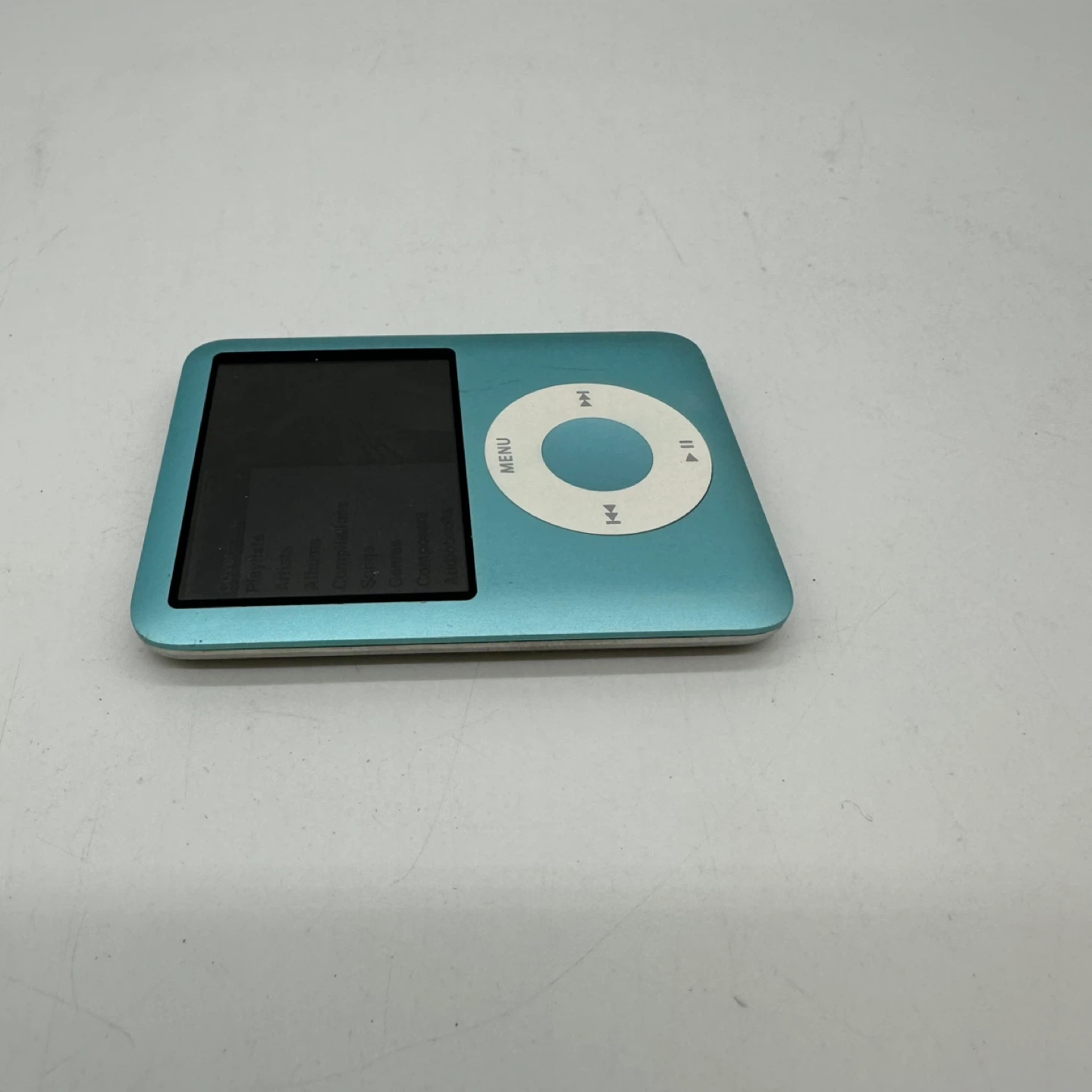 Apple iPod Nano 3rd Gen 8GB Blue A1236 MP3 Player w case - photo 3
