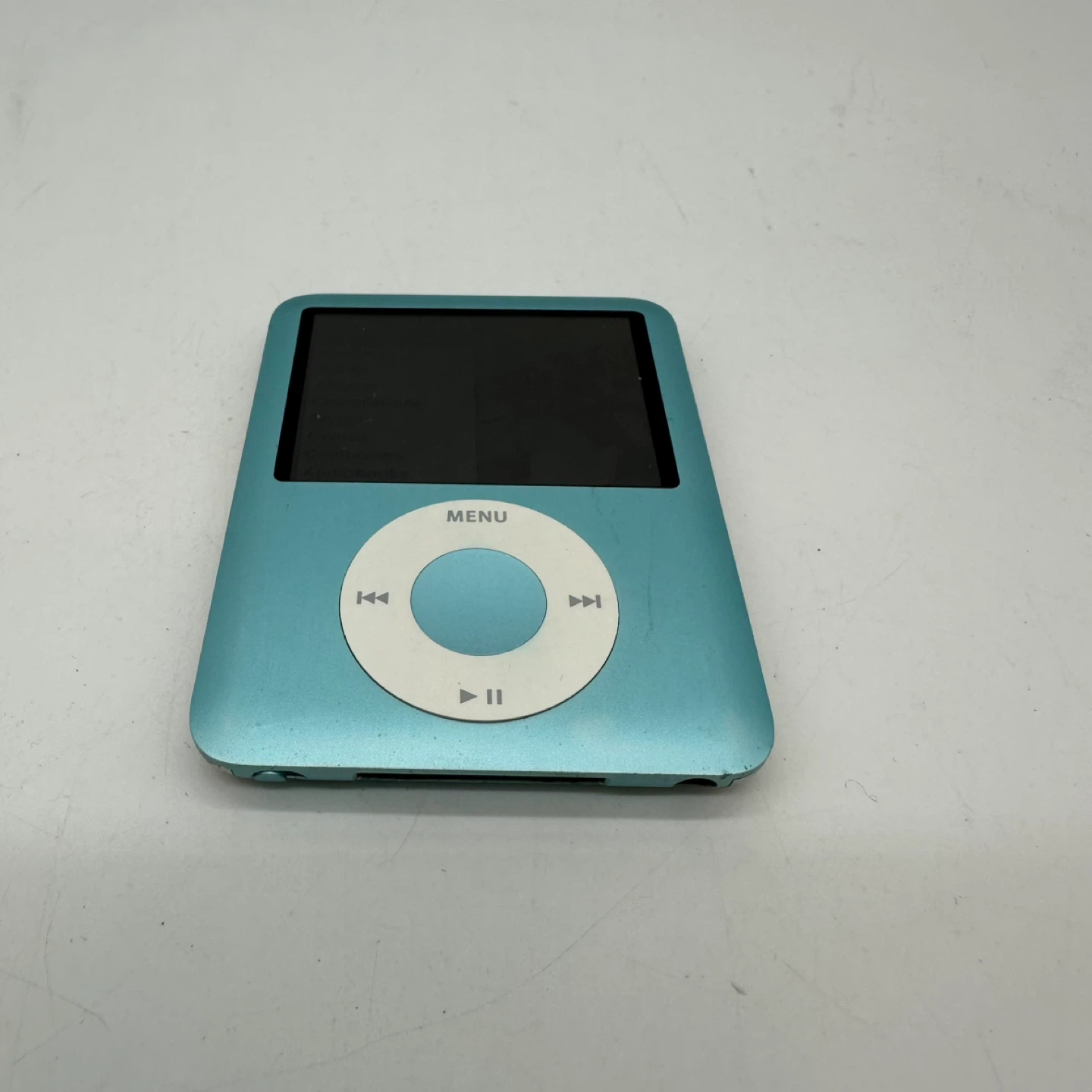 Apple iPod Nano 3rd Gen 8GB Blue A1236 MP3 Player w case - photo 2
